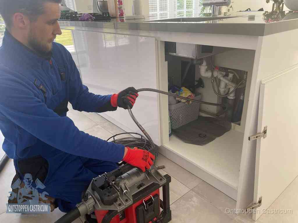 Riool ontstoppen ontstoppingsveer in Castricum
